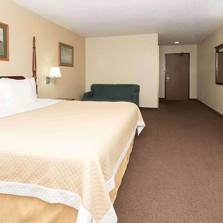 Days Inn By Wyndham Colorado Springs Airport Exterior foto